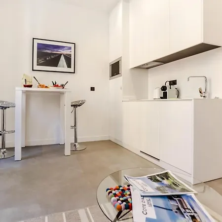 Paule - Great Old Town W Ac * Nice